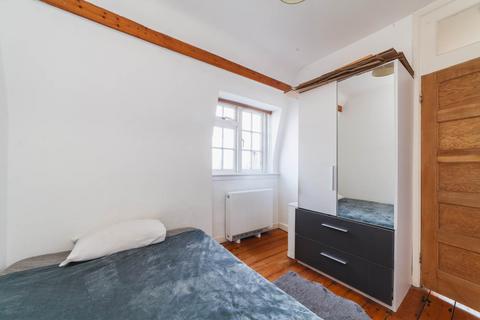 2 bedroom flat for sale, Shipley House, Albion Avenue