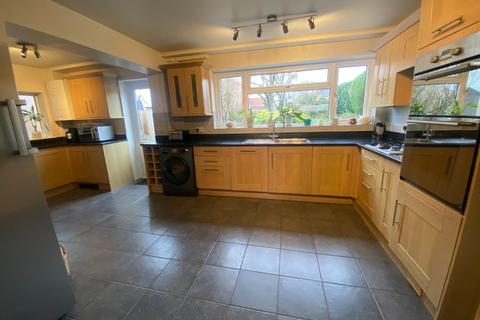 4 bedroom detached house for sale, Sidelands Road, Stratford-upon-Avon