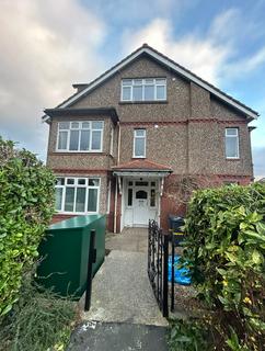 2 bedroom flat to rent, Bishop Road, Bristol BS7