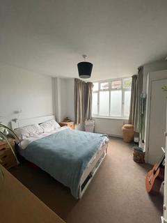 2 bedroom flat to rent, Bishop Road, Bristol BS7