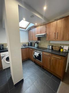 2 bedroom flat to rent, Bishop Road, Bristol BS7