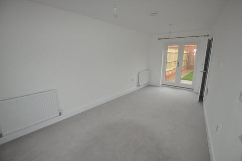 3 bedroom terraced house to rent, Whitworth Way , Oakley, Wimborne , BH21