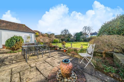 23 Kingsway, Petts Wood, Orpington, BR5 1PL