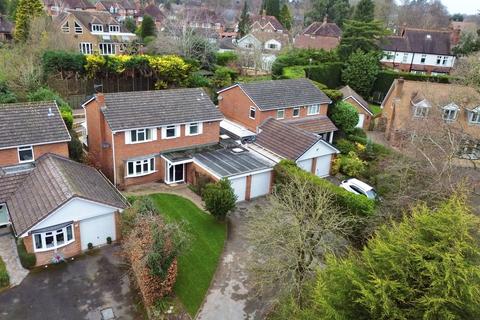 4 bedroom detached house for sale, Beconsfield Close, Dorridge