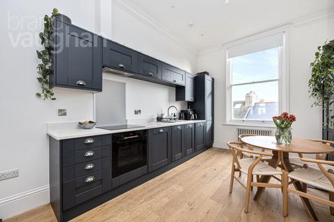 2 bedroom flat to rent, Buckingham Road, Brighton, East Sussex, BN1