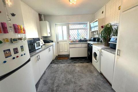 3 bedroom semi-detached bungalow for sale, Beaufont Drive, Oldham