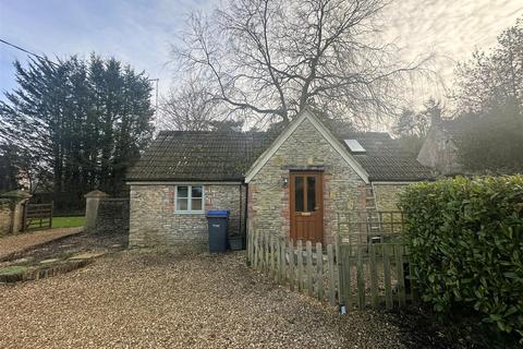 1 bedroom detached house to rent, Swindon Road, Kington Langley, Chippenham