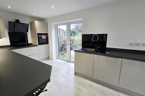 2 Barken Road, Chippenham, SN14 0JY