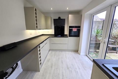 2 Barken Road, Chippenham, SN14 0JY