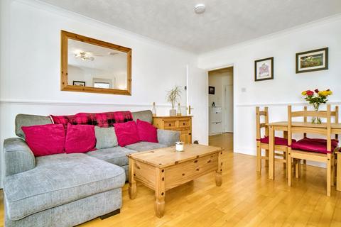 2 bedroom flat for sale, 12/10 Craigend Park, Liberton, Edinburgh EH16 5XX