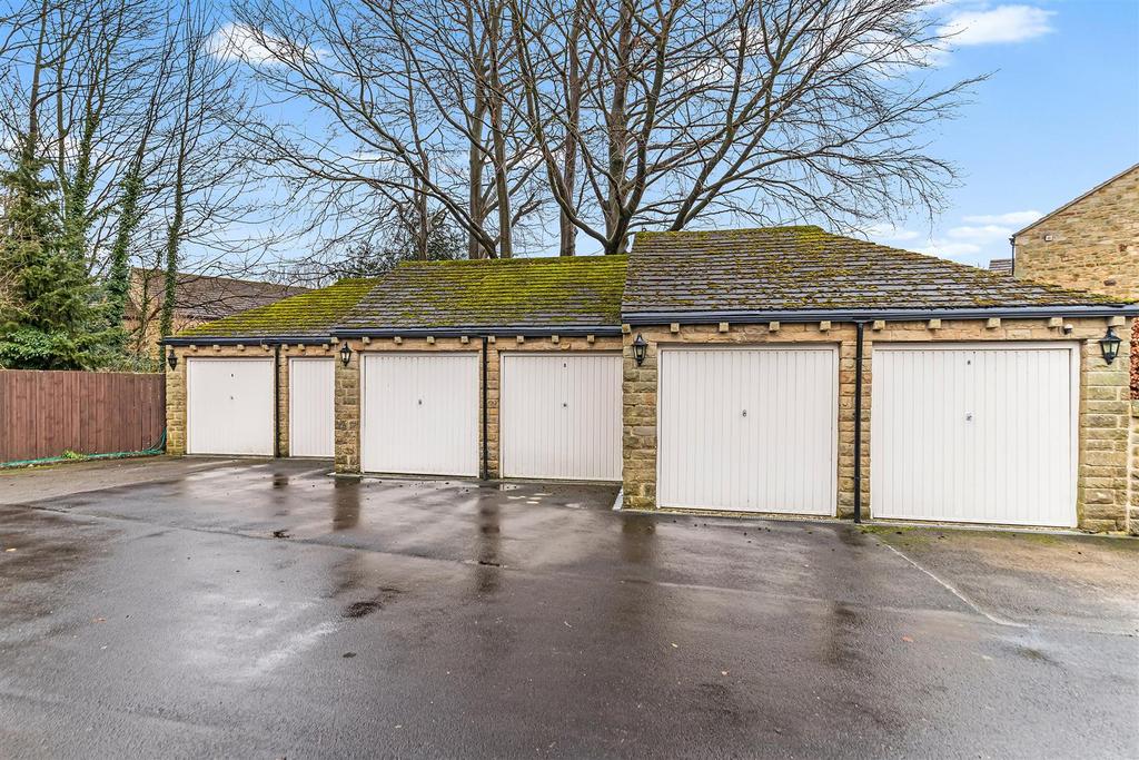 Garage.jpg