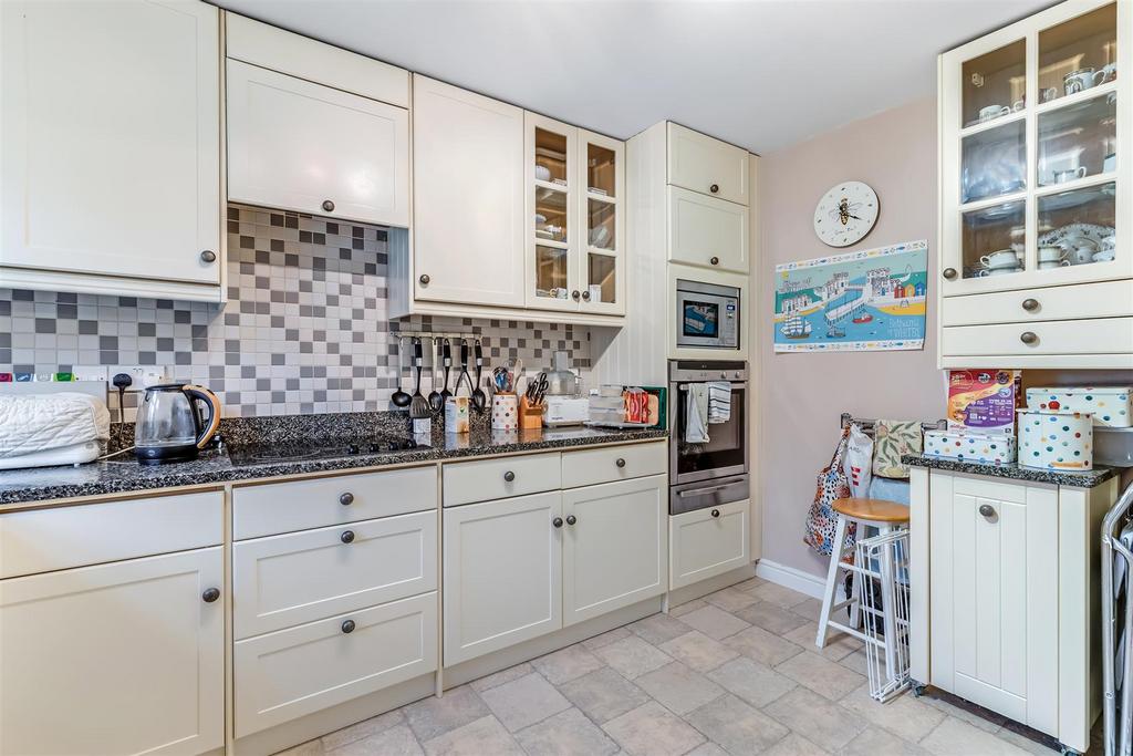 Kitchen.jpg