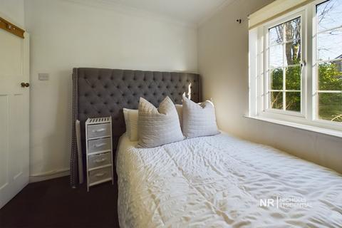 undefined, Drummond Gardens, Christ Church Mount, Epsom, Surrey. KT19 8RP