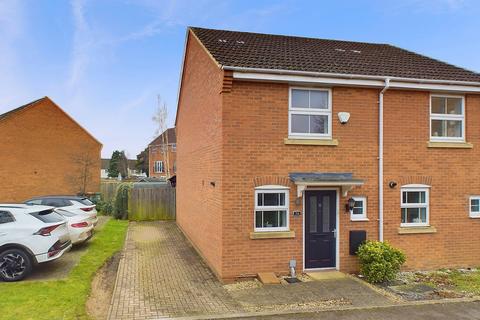 2 bedroom semi-detached house for sale, Blenheim Road, Leighton Buzzard, LU7