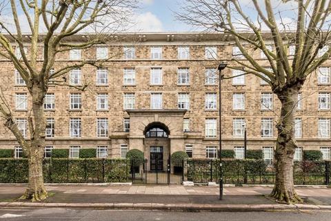 Bromyard Avenue, London W3