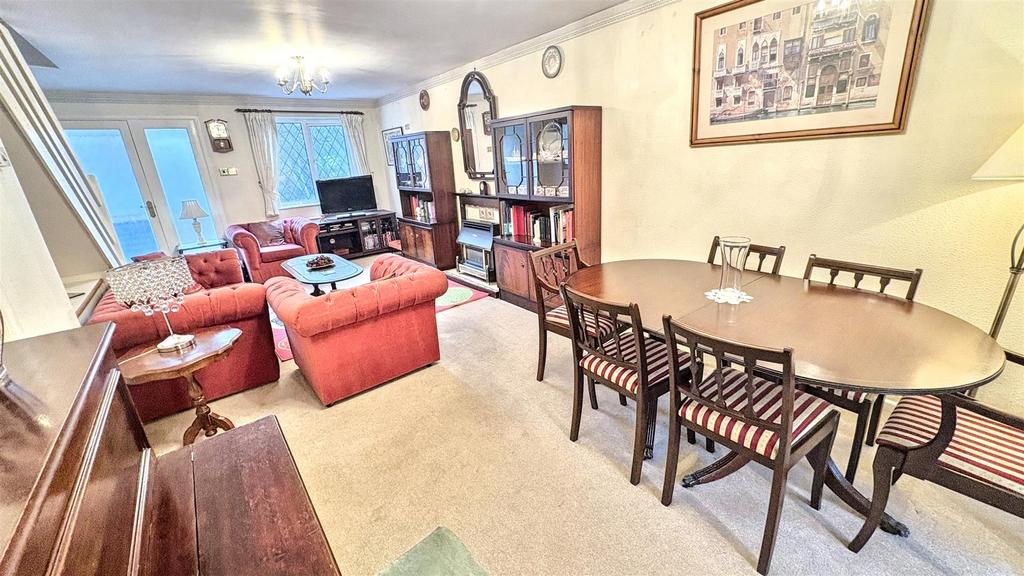 Open Plan Living/ Dining Room