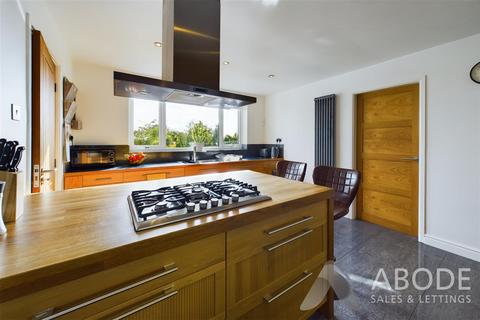 2 Black Lane, Whiston, Stoke-on-trent, ST10 2JQ