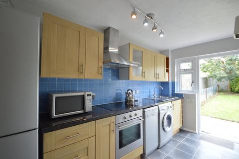 1 bedroom flat to rent, Shaw Drive, WALTON-ON-THAMES, KT12