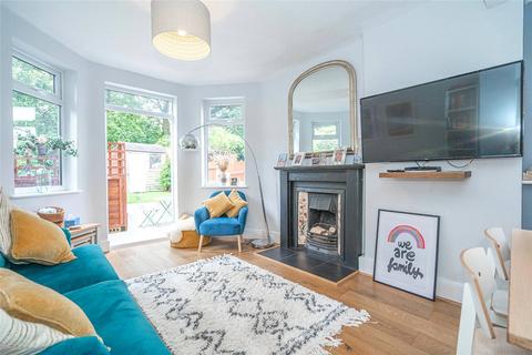 2 bedroom maisonette for sale, North View Road, London, N8