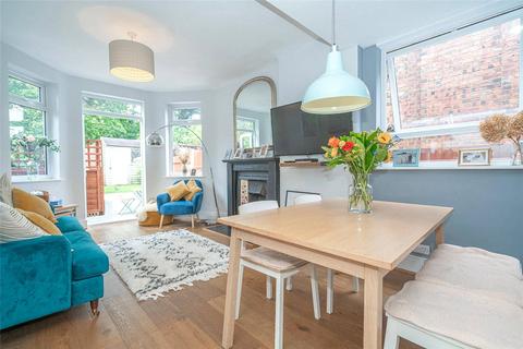 2 bedroom maisonette for sale, North View Road, London, N8