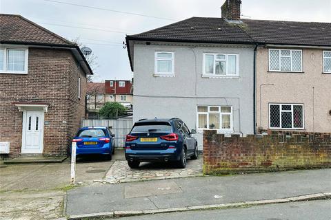 3 bedroom end of terrace house for sale, Roundtable Road, Bromley, BR1