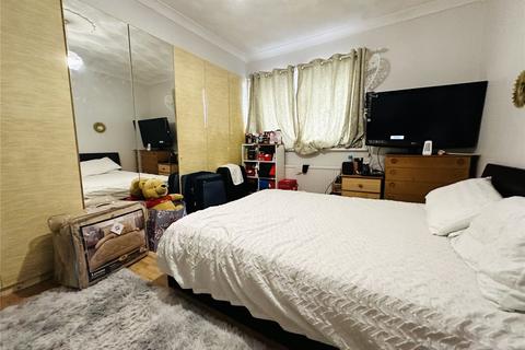 53 Roundtable Road, Bromley, BR1 5LQ