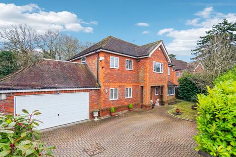 5 bedroom detached house for sale, Wood End Close, Farnham Common SL2