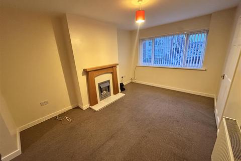 3 bedroom end of terrace house to rent, Bedford Road, Rock Ferry