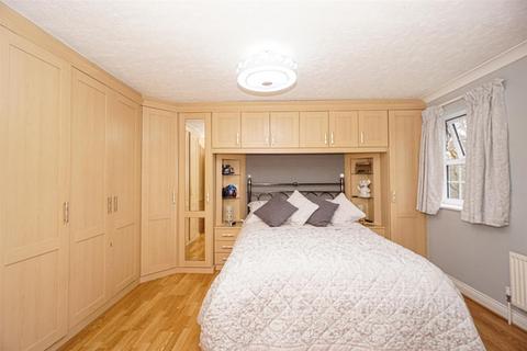 4 Ashdown Close, St Leonards-on-sea, TN38 9SP