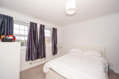 4 Ashdown Close, St Leonards-on-sea, TN38 9SP