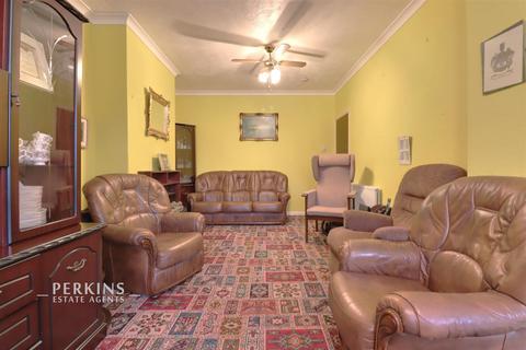 151 Windmill Lane, Greenford, UB6 9DP