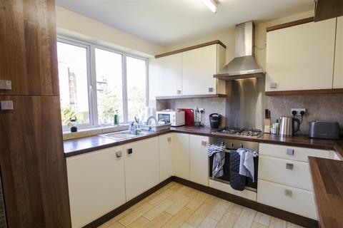 4 bedroom house to rent, East Drive, Birmingham B5