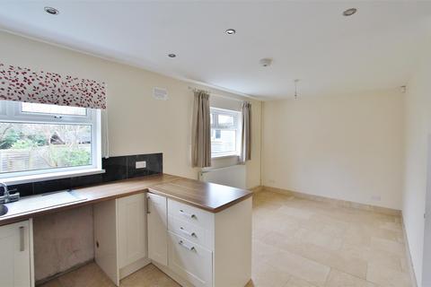 3 bedroom semi-detached house to rent, Charlton Road, Keynsham, Bristol