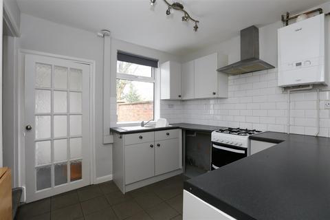 2 bedroom terraced house to rent, Long Street, Leicester, LE18