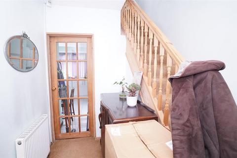 30 Fencote Crescent, Bradford, BD2 3PA