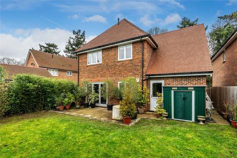 4 bedroom detached house for sale, Sycamore Road, Cranleigh, Surrey, GU6