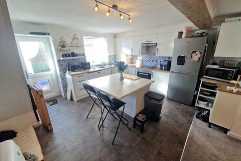 2 bedroom end of terrace house for sale, Pentre CF41