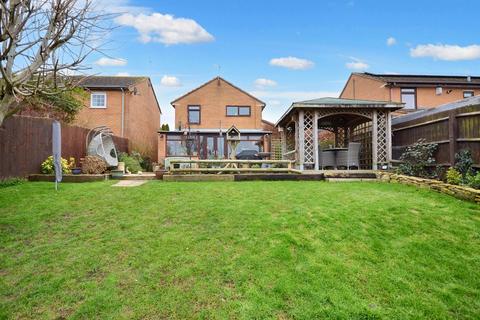 4 bedroom detached house for sale, Jubilee Drive, Bredon, Tewkesbury, Gloucestershire