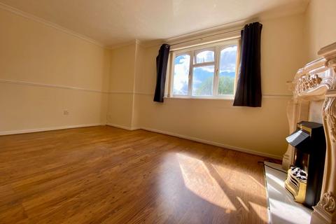 2 bedroom apartment to rent, Apple Walk, Cannock WS11