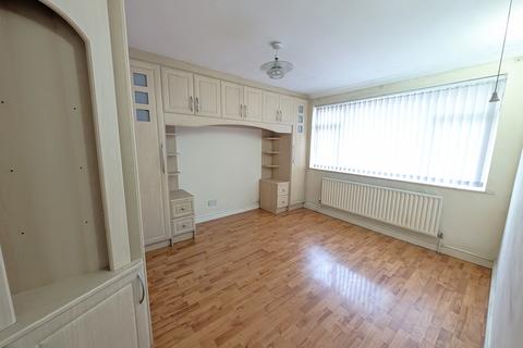 19 Hunt Road, Southall, UB2 4PZ