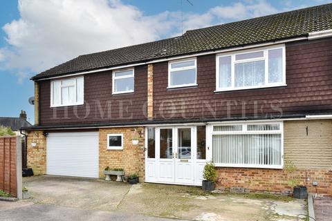 4 bedroom semi-detached house for sale, Causeway Close, Potters Bar, EN6