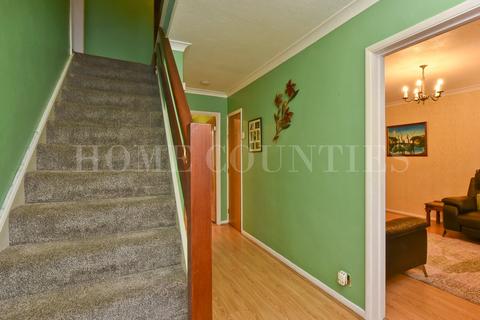 undefined, Causeway Close, Potters Bar, EN6
