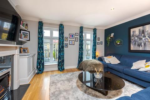 4 bedroom terraced house for sale, Beechcroft Road, London SW17