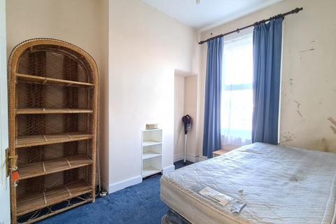 1 bedroom in a house share to rent, Hazelbank Road Catford SE6