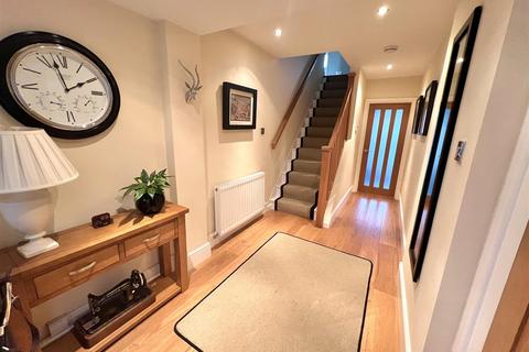 7 Avonfields Close, Alveston, Stratford-upon-avon, CV37 7RD