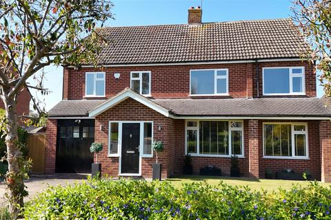 7 Avonfields Close, Alveston, Stratford-upon-avon, CV37 7RD