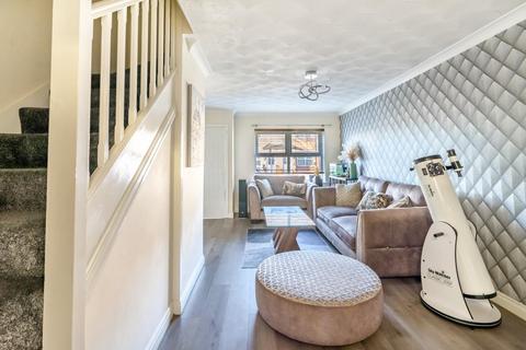 2 bedroom end of terrace house for sale, Bowling Green Croft, York