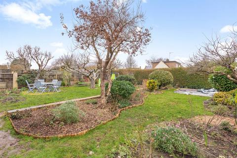 3 bedroom detached house for sale, Cromwell Road, Canterbury