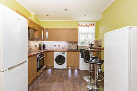 1 bedroom ground floor flat for sale, The Brent, Dartford, Kent