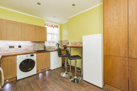 1 bedroom ground floor flat for sale, The Brent, Dartford, Kent